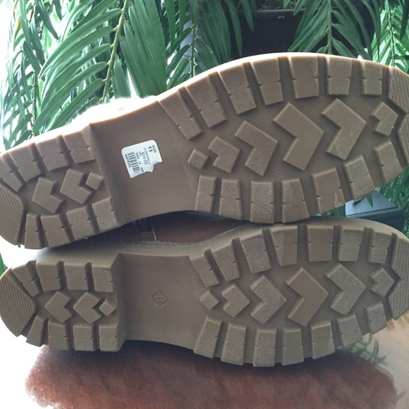 Comfort Faux Fur Upper Tan Boots Size 11 - Picture 3 of 12